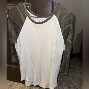 Z Supply Camo 3/4 sleeve shirt